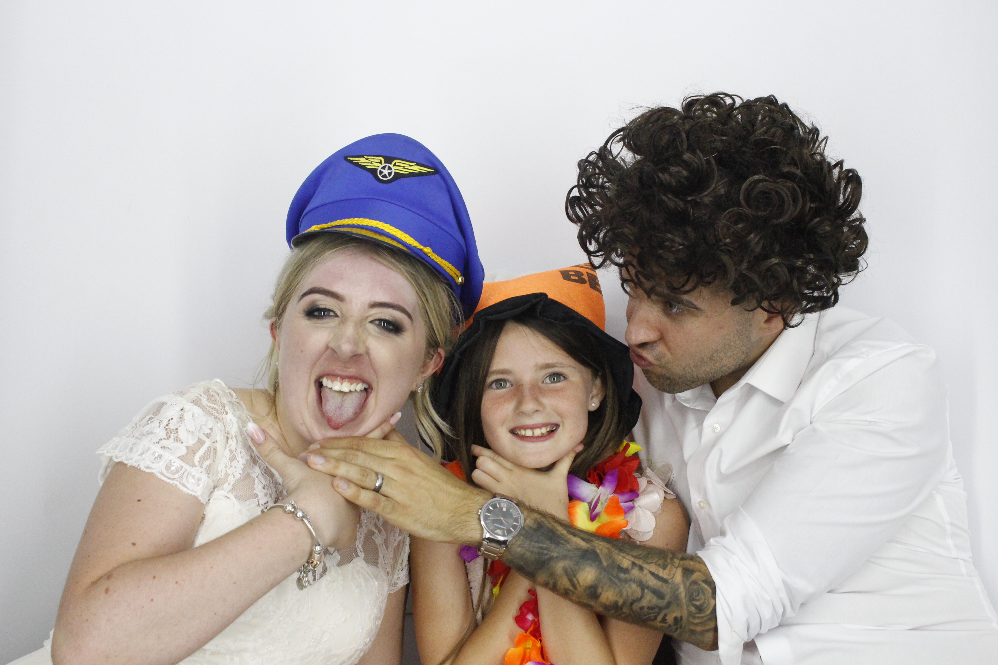 Sam & Rachel's Wedding | View more photos from the event at gallery.myphotoboothexperience.co.uk/u/MyPhotoBoothExperienceLtd/Sam-Rachels-Wedding